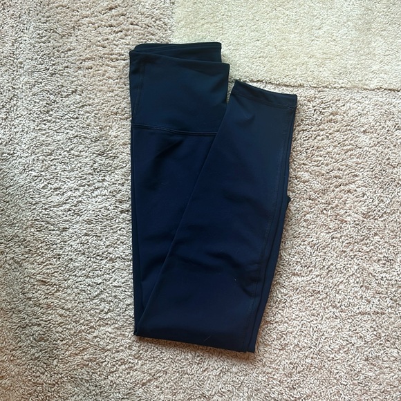 Brand new old navy high-rise powerpress leggings - Picture 6 of 6